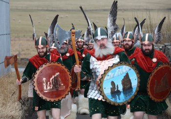 Vikings rushing into Hillswick