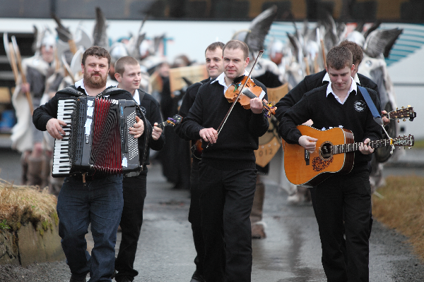 Squad musicians