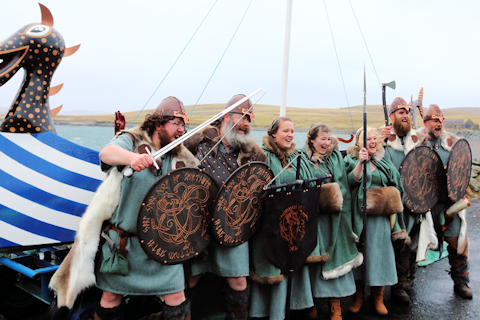 JArl and family members
